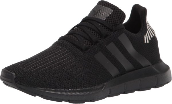 adidas Women's Swift Run Shoes, Black/Black/Black, 6