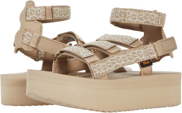 Teva Women's Flatform Mevia Adjustable Quick-Drying Casual Sandals Flat